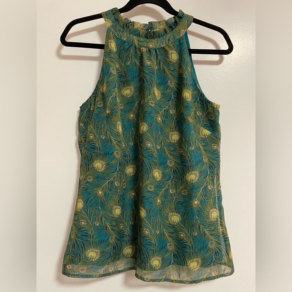 Peacock Pattern High Neck Sleeveless Top